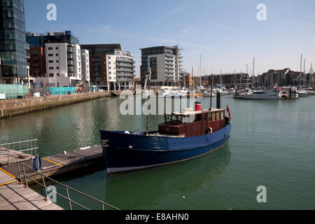 Ocean Village Marina southampton hampshire Inghilterra Foto Stock