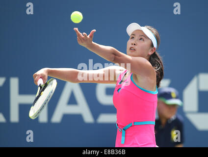 Shuai Peng (CHN) in azione a US Open 2014 campionati in New York, Stati Uniti d'America Foto Stock