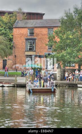 Traghetto della catena di stratford upon avon Foto Stock