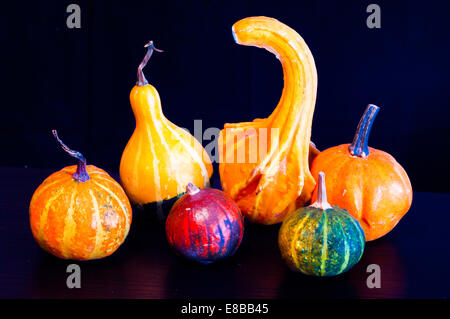 Il famoso zucche di Halloween vi accompagni a fare scherzi e chiedere per tratta Foto Stock