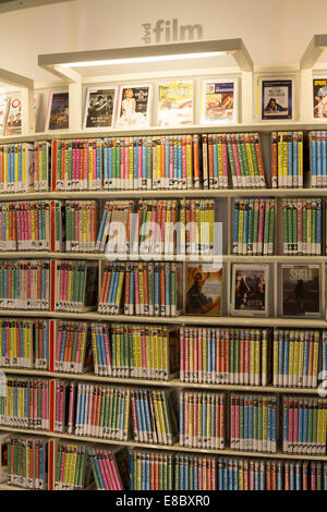 Dvd, Centrale Bibliotheek, Central Public Library, Amsterdam, Olanda, Paesi Bassi Foto Stock