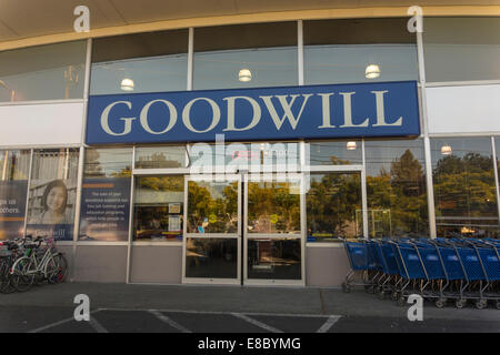 Esterno del goodwill store, Seattle, Stati Uniti d'America Foto Stock