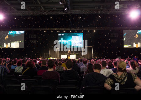 Londra, Regno Unito. 4rd oct, 2014. Jeri Ryan a destinazione Star Trek 3 evento , il centro Excel, Docklands. Credito: Robert Stainforth/Alamy Live News Foto Stock