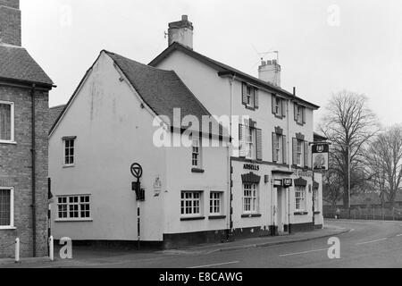 Il George Inn at Old Rugby bilton Inghilterra durante la fine degli anni settanta Foto Stock