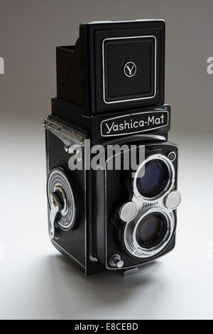 Yashica-Mat medio formato fotocamera vintage. Foto Stock