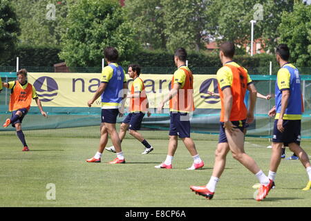 Il giocatore del Parma F.C., giocare nella Serie A italiana di Football League, avente una formazione presso il Centro Sportivo di Collecchio. Foto Stock