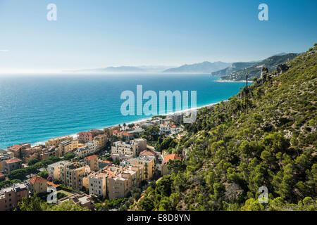 Il borgo di Varigotti sulla costa, Finale Ligure, Liguria, Italia Foto Stock