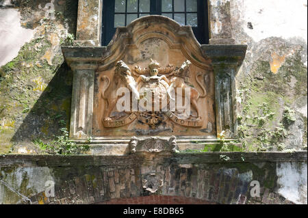 Stemma del Regno Unito sulle mura della città di Galle, sud della provincia, Sri Lanka Foto Stock