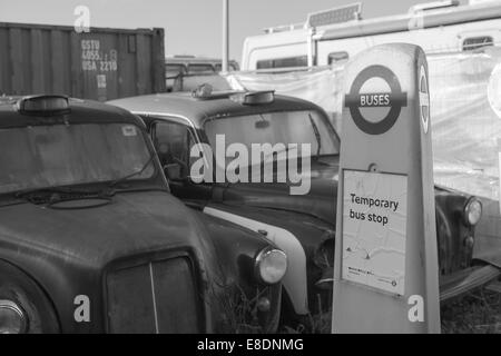 Derelitti London Black Cabs Foto Stock