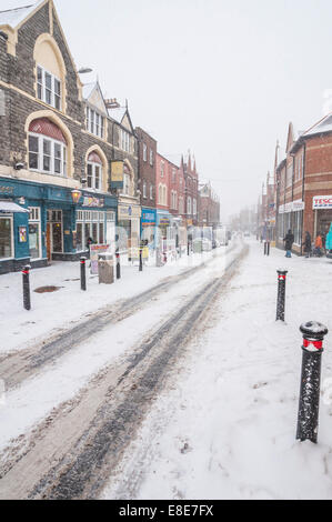 Neve neve neve Blizzard nel centro di Barry 1st Gennaio 2012 PHILLIP ROBERTS Foto Stock