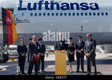 Schoenefeld, Germania, il battesimo della Lufthansa Boeing 747-8 presso la ILA 2014 Foto Stock
