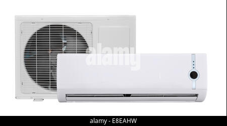 Il condizionatore d'aria isolata su bianco Foto Stock