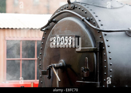 LSWR classe M7 locomotiva a vapore n. 30053 in Severn Valley Railway a Kidderminster stazione, Worcestershire, Regno Unito Foto Stock