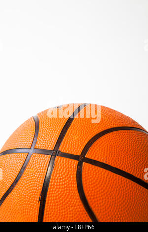 Close up di un pallone da basket Foto Stock