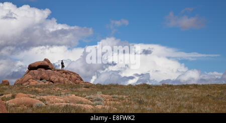 Mongolia, Herder nel deserto dei Gobi Foto Stock