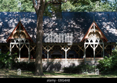 " Il Caseificio' Visitor Centre & Regali, al Central Park di New York City, New York, Stati Uniti d'America. Come uno dei Conservancy è cinque visitor cen Foto Stock