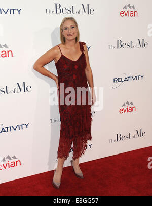 Los Angeles, California, USA. Il 7 ottobre, 2014. Caroline Goodall frequentando il Los Angeles Premiere di ''Il meglio di me " tenuto presso il Regal Cinemas LA LIve a Los Angeles, la California il 7 ottobre 2014. 2014 Credit: D. lunga/Globe foto/ZUMA filo/Alamy Live News Foto Stock