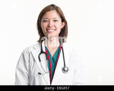 Giovane medico / infermiere / studente di medicina Foto Stock