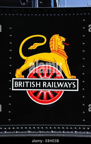 Fine British Rail Crest sul lato di un flusso in treno. Foto Stock