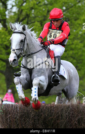 Paolo Tapner su Kilronan a Badminton Horse Trials 2014 Foto Stock