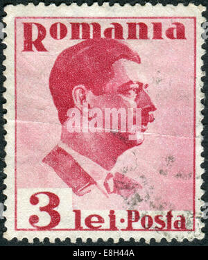 ROMANIA - circa 1935: francobollo stampato in Romania mostra Carol II di Romania, circa 1935 Foto Stock