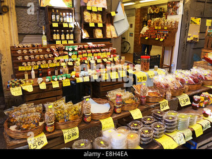 Siciliano di stallo producono,LA mercato Vucciria,PALERMO,Sicilia Foto Stock