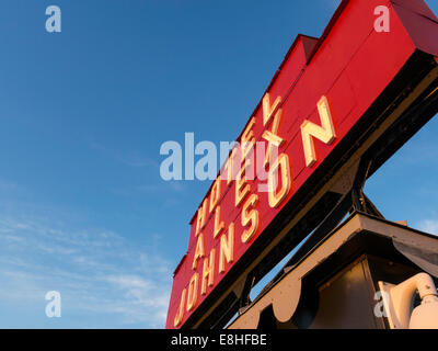 Grande segno sul tetto, Alex Johnson Hotel, Rapid City, Black Hills, SD, STATI UNITI D'AMERICA Foto Stock