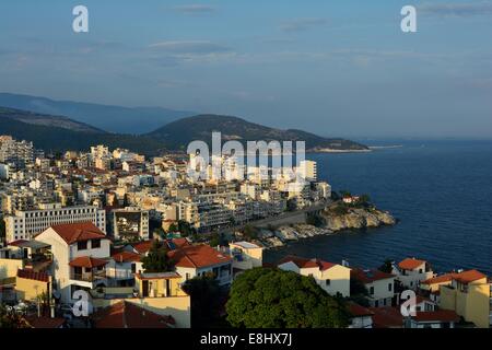 Vista di Kavala,Grecia dal castello bizantino Foto Stock