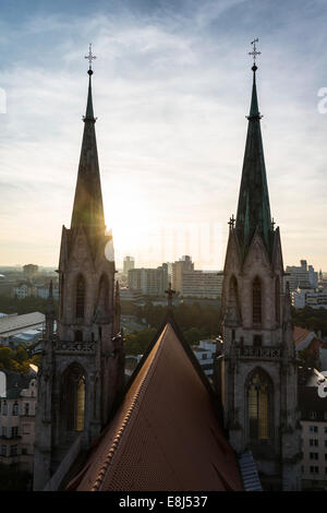 Torri di San Paolo&#39;s Chiesa, Monaco di Baviera, Baviera, Baviera, Germania Foto Stock