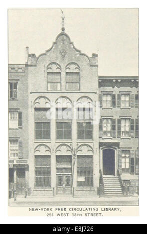 La pagina 338 della pubblicazione di New York del 1893 di King presenta un'illustrazione vintage della New-York Free Circating Library al 251 West 13th Street, un punto di riferimento storico che offre servizi di biblioteca pubblica alla fine del XIX secolo. Foto Stock