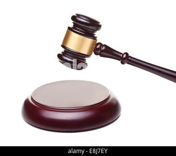 Classico in legno martello isolati su sfondo bianco Foto Stock