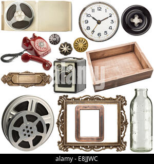 Vari gli oggetti vintage collection su sfondo bianco Foto Stock