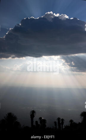 Il sole tramonta su Cerro Quemado montagna in Wirikuta, Real de Catorce, San Luis Potosi, Messico Foto Stock