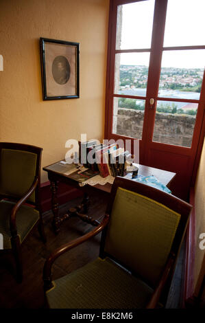 La Francia. Hotel Chateau de Creissels nel piccolo villaggio di Creissels è un comune nel dipartimento di Aveyron nel sud della Francia Foto Stock