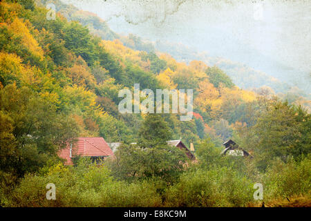 Foto d'epoca del paesaggio rurale in montagna Foto Stock