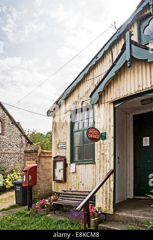 Chiuso Ufficio Postale di nether Wallop, Hampshire; geschlossenes Postamt in einem englischen Dorf Foto Stock