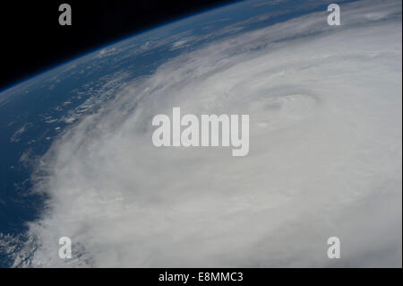 Luglio 11, 2013 - vista dallo spazio di tifone Soulik est della parte nord di Taiwan. Foto Stock