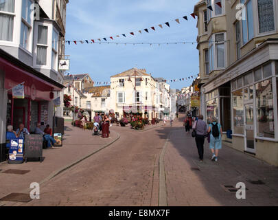 Luogo marino / Queen Street, Seaton, Devon Foto Stock