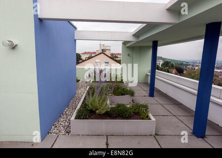 Giardino in terrazza del museo Weissenhof. Gli architetti Le Corbusier e Pierre Jeanneret progettato casa indipendente Foto Stock