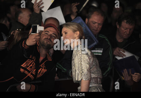 Londra, UK, UK. Undicesimo oct, 2014. Mia Wasikowska assiste uno screening di 'Madame Bovary" durante la 58th BFI London Film Festival di Odeon West End. Credito: Ferdaus Shamim/ZUMA filo/Alamy Live News Foto Stock