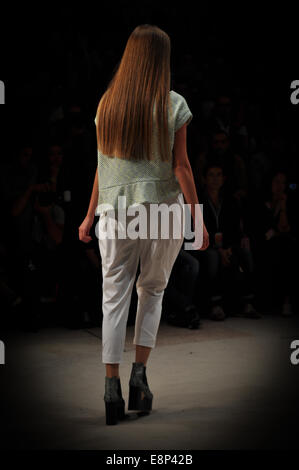 Saymyname SS2015 - Lisbona Fashion Week Legacy Foto Stock