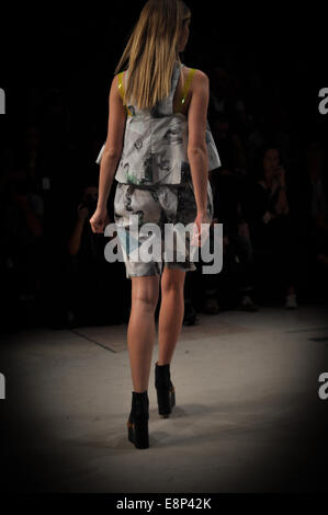 Saymyname SS2015 - Lisbona Fashion Week Legacy Foto Stock