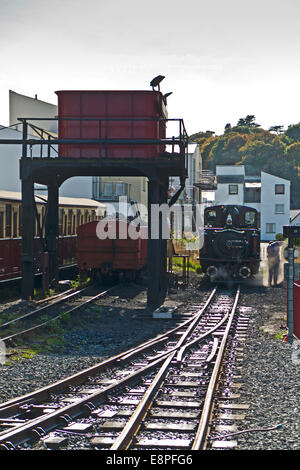 Merddin Emrys motore a vapore Porthmadog station North Wales UK ferrovia a scartamento ridotto welsh highland Festiniog Foto Stock