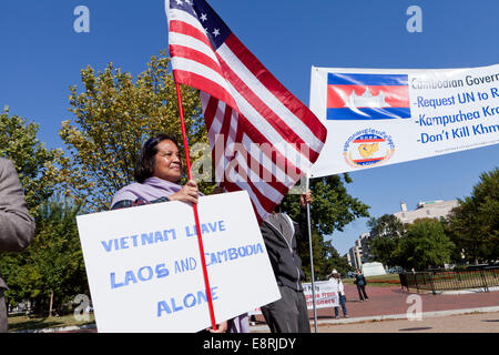 Laotian-Americans protestando contro il Vietnam - Washington DC, Stati Uniti d'America Foto Stock