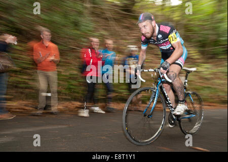 York Hill IdeHill, Kent REGNO UNITO 12 ottobre 2014. Il più antico ciclo continua in gara il mondo iniziò nel 1887 come un Hill climb Foto Stock