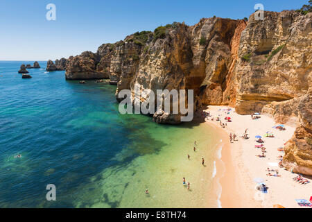 Praia Dona Ana, Lagos, Algarve, Portogallo. Foto Stock