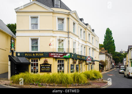 BULL & BUSH public house in Torquay Devon Foto Stock