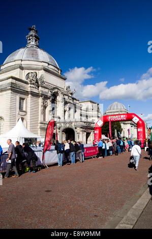 Cardiff in esecuzione evento, Cathays Park, Cardiff, Galles, UK. Foto Stock