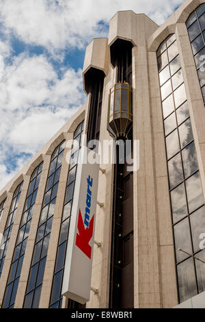 Kmart negozio di fronte e digital signage Foto Stock