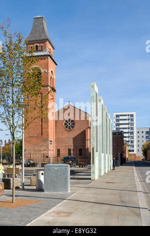 La chiesa di San Pietro dalla camera di taglio quadrato, Ancoats, Manchester, Inghilterra, Regno Unito. Ora un centro di prove per la Hallé orchestra. Foto Stock